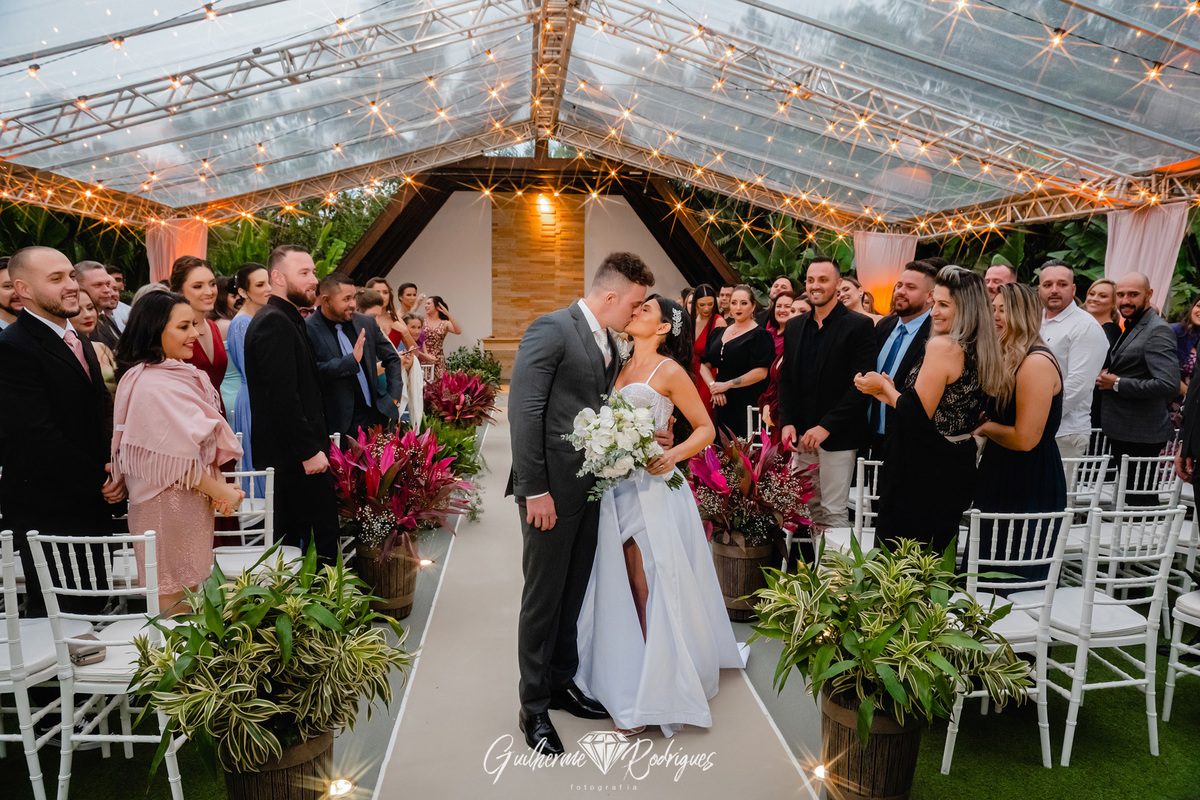 Hausmesse Casa de Eventos Joinville, fotos de casamento Joinville, Fotógrafo Joinville Guilherme Rodrigues, Casamento ao ar livre, Fotografia de casamento Joinville, Melhor fotógrafo Joinville, Guilherme Rodrigues fotógrafo, casar em Joinville, Noiva