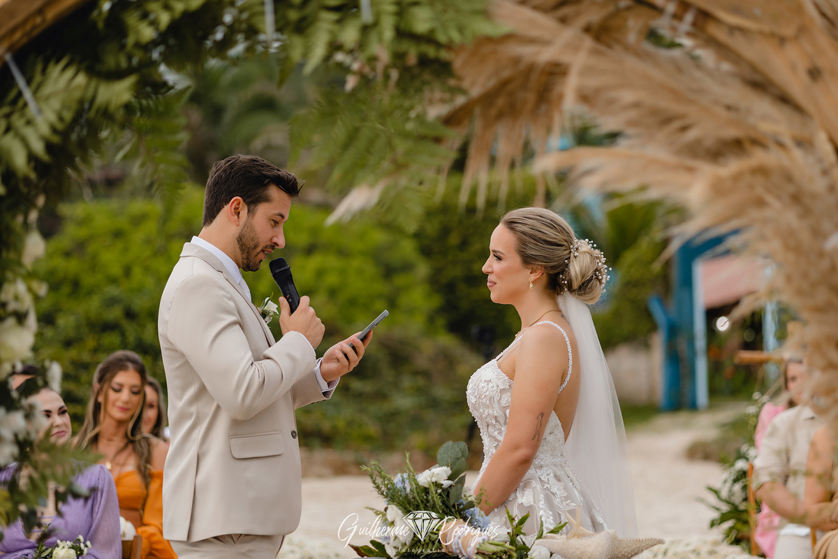 Casamento na praia de Bombinhas, Elopment na praia de Bombas, Casar na praai, Pousada Pequeno Paraíso Bombas SC, Fotógrafo em Bombinhas, Fotos casal na praia de bombas, Guilherme Rodrigues fotógrafo