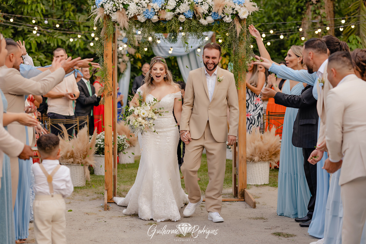Espaço Sonho Meu Itapema SC, Making of da noiva, dia da noiva, fotógrafo de casamento, Retrato de noiva, casamento no campo, casamento de dia, casamento ao ar livre, casamento em Itapema SC, Guilherme Rodrigues fotógrafo de casamento, Noiva, Casar,