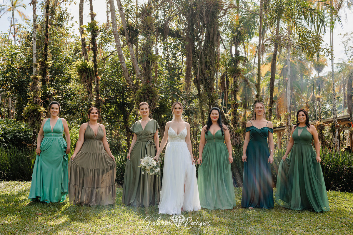 Fotografia de casamento Joinville, Fotógrafo Joinville Guilherme Rodrigues, Fotos de casamento Sítio Paiol Velho Joinville, Casamento no campo, Casar ao ar livre, Melhor fotógrafo de Joinville, Ideias casamento Joinville, Noiva, Madrinhas de casamento