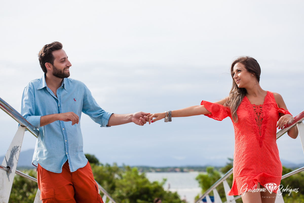 Fotógrafo de casamento em Brusque Balneário Camboriú Bombinhas Itapema Guilherme Rodrigues  Ensaio pré wedding na praia do forte em São Francisco do Sul. Foto do fotógrafo de casamento Guilherme Rodrigues