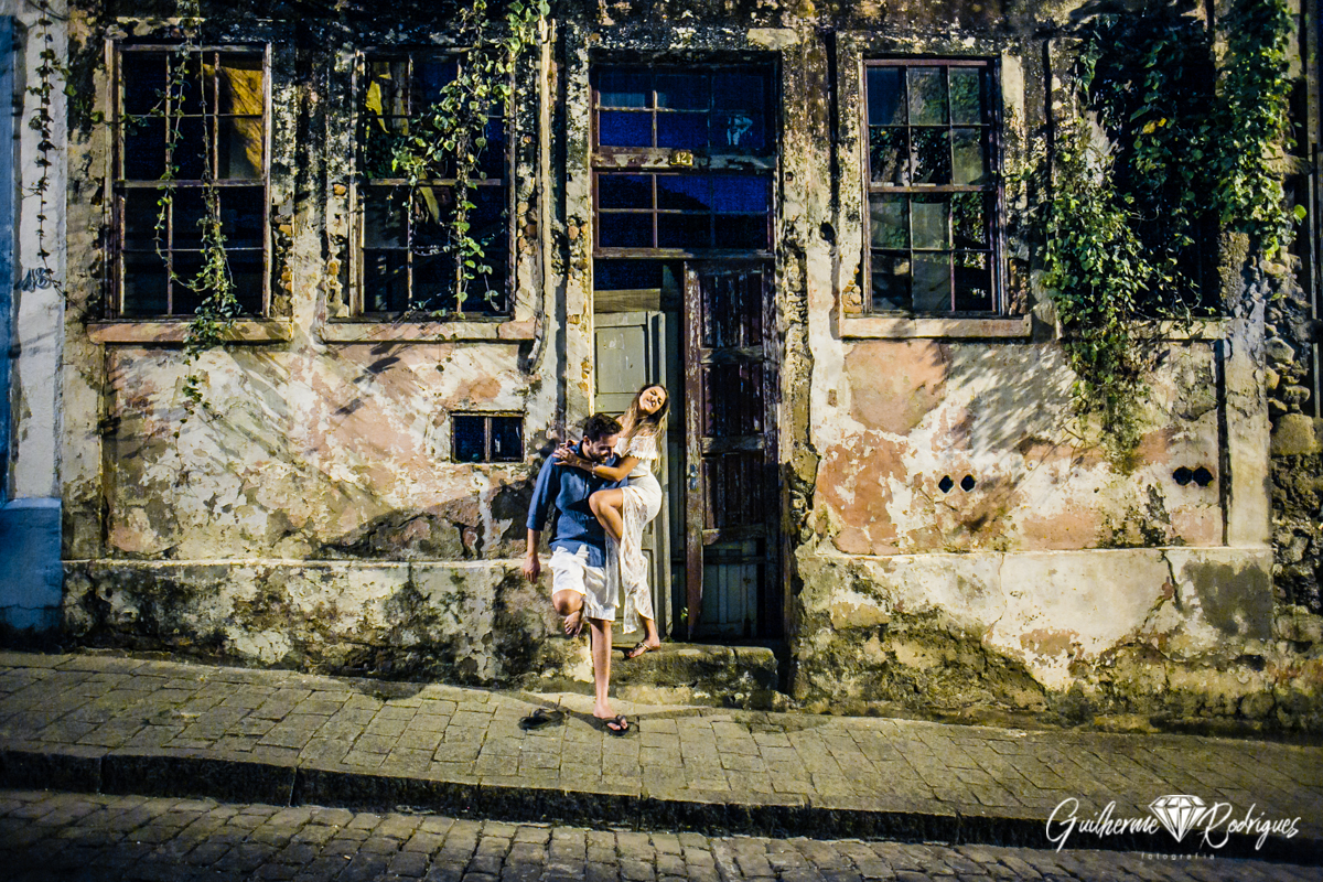 Fotógrafo de casamento em Brusque Balneário Camboriú Bombinhas Itapema Guilherme Rodrigues  Ensaio pré wedding na praia do forte em São Francisco do Sul. Foto do fotógrafo de casamento Guilherme Rodrigues