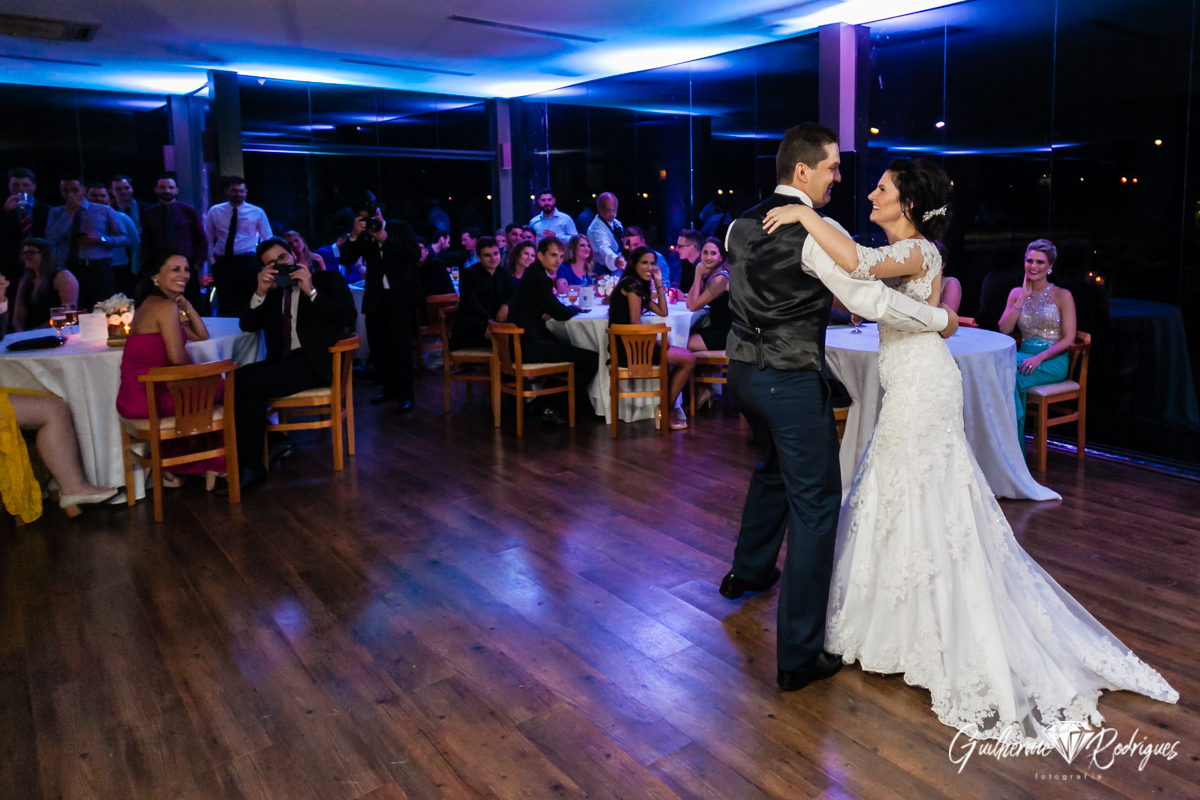 Valsa dos noivos, casamento lindo em joinville.