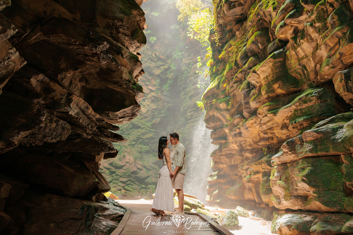 Buraco do Padre Ponta Grossa PR, Ensaio casal Buraco do Padre, Buraco do Padre, Pré Wedding Buraco do Padre, Pre Wedding em Ponta Grossa, Fotógrafo Buraco do Padre, Guilherme Rodrigues fotógrafo