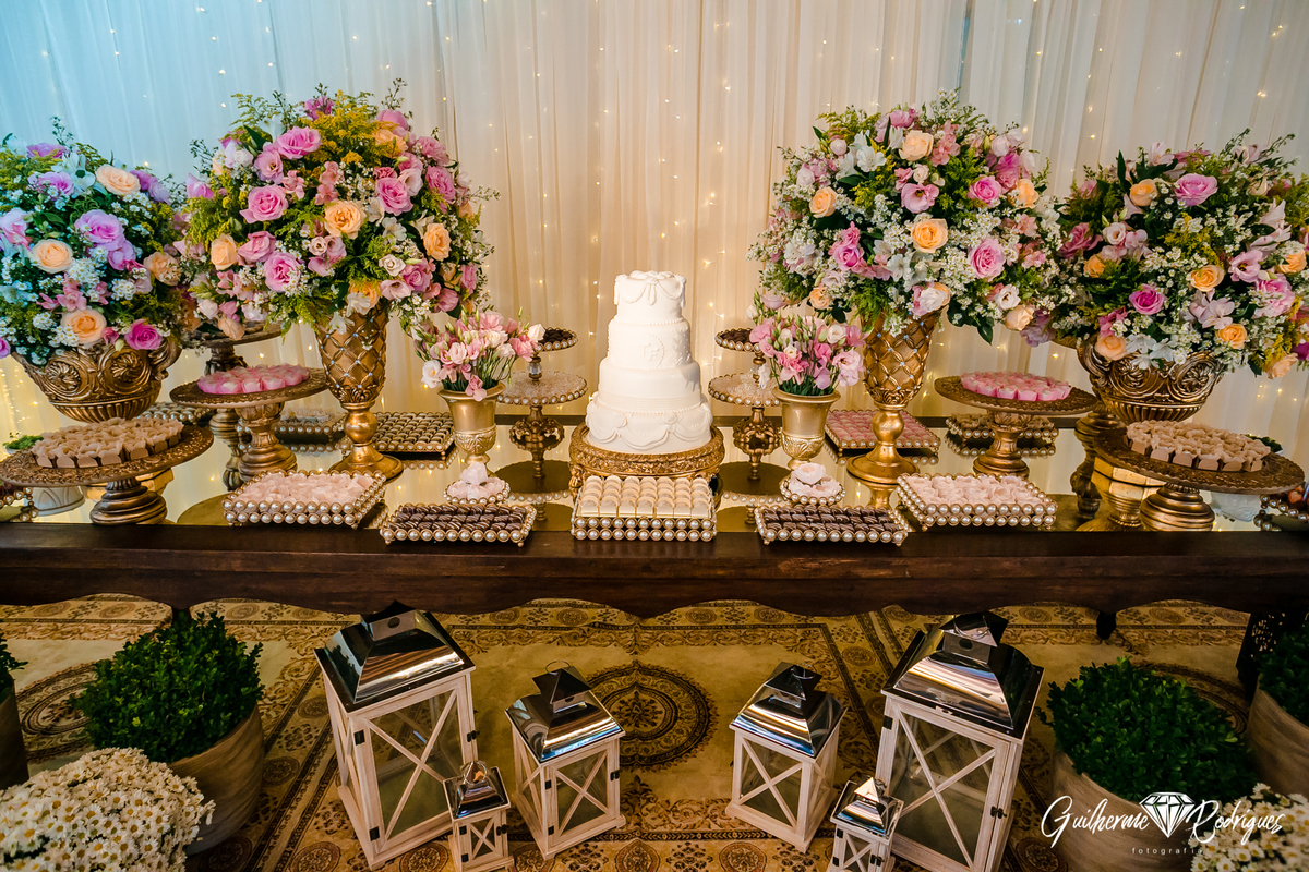 Fotógrafo de casamento Balneário Camboriú Guilherme Rodrigues fotos de casamento na Águas da Brava Itajaí Praia Brava Vestido de noiva Spazio Cris Garcia G Beaute