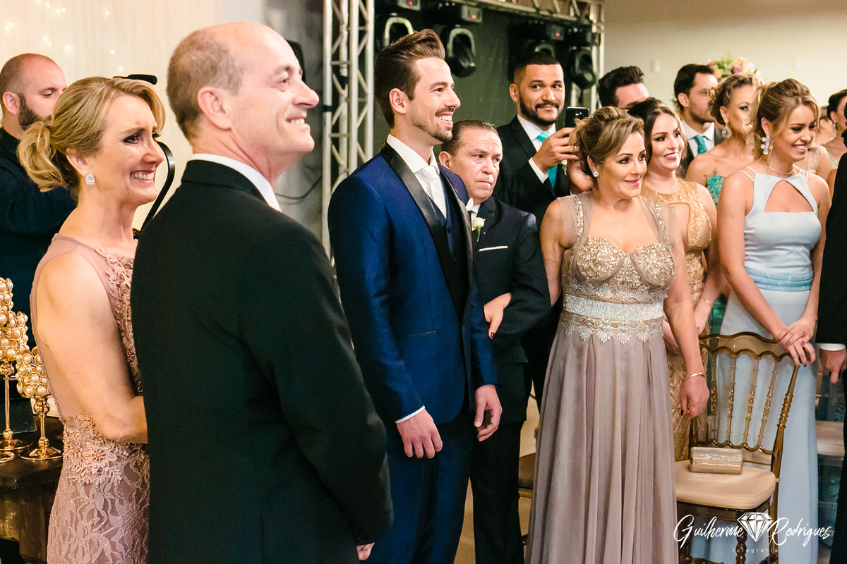 Fotógrafo de casamento Balneário Camboriú Guilherme Rodrigues fotos de casamento na Águas da Brava Itajaí Praia Brava Vestido de noiva Spazio Cris Garcia G Beaute