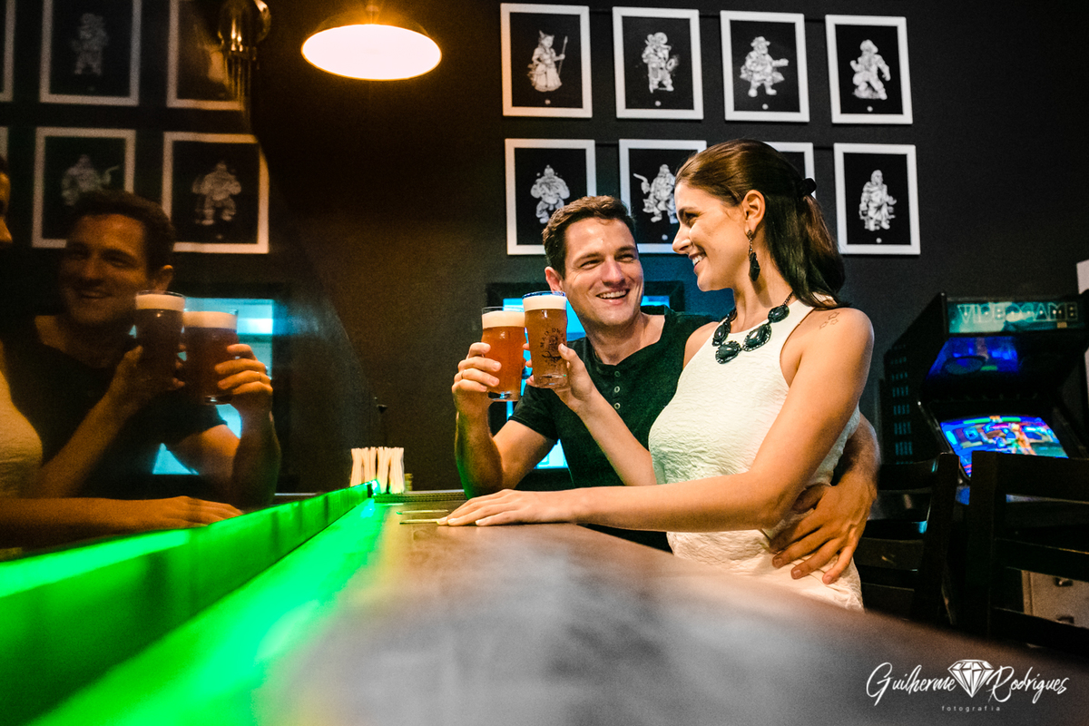 Fotógrafo de casamento em Balneário Camboriú Guilherme Rodrigues, foto de pré casamento na praia de Balneário Camboriú, Fotógrafo Pré wedding na praia Balneário Camboriú, foto casal, ensaio casal na praia, melhor fotógrafo de casamento Balneário Camboriú
