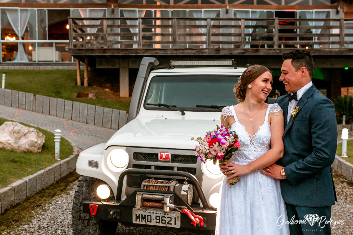 Foto de casamento Portal das Pedras Camboriú, Fotógrafo Guilherme Rodrigues, Local para casamento em Balneário Camboriú, Foto de noivos, foto de casal, Fotógrafo Balneário Camboriú Guilherme Rodrigues, Fotógrafo de casamento