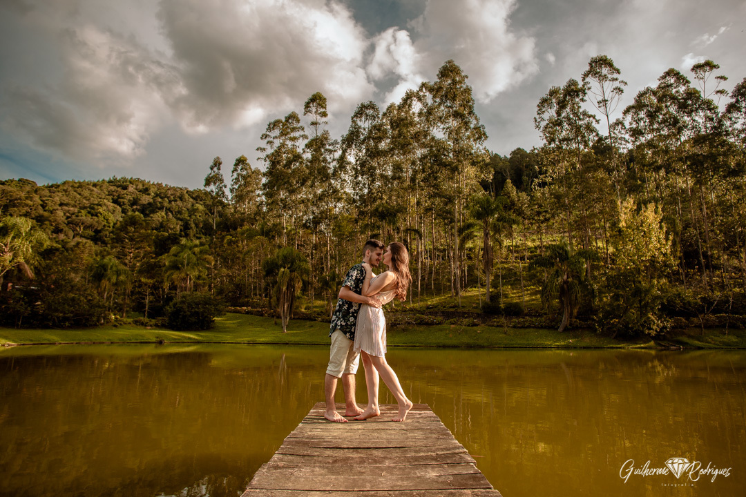 Fotógrafo de casamento Jaraguá do Sul Guilherme Rodrigues, Fotógrafo Blumenau Guilherme Rodrigues, Fotos pré wedding no Campo, Pré casamento no sítio, Pousada Rio Manso Jaraguá do Sul, Guilherme Rodrigues Fotógrafo, Casar no Campo, Casar de Dia