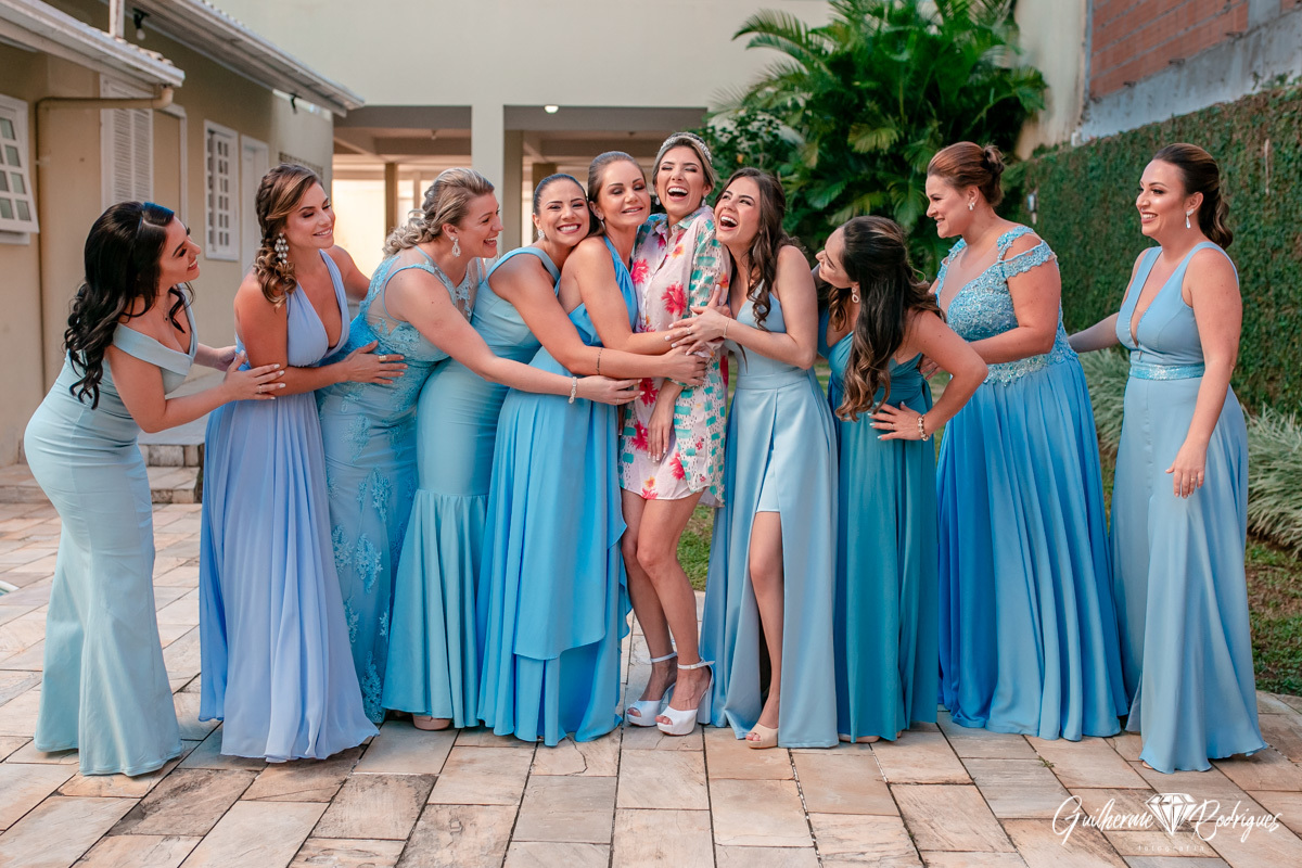 Fotógrafo de casamento Itajaí Guilherme Rodrigues, casamento na praia igrejinha de cabeçudas, Casamento Iate Clube Itajaí, Fotógrafo Itajaí, Local para casar Itajaí, Cerimonial de casamento, vestido de noiva, making of da noiva, maquiagem de noiva