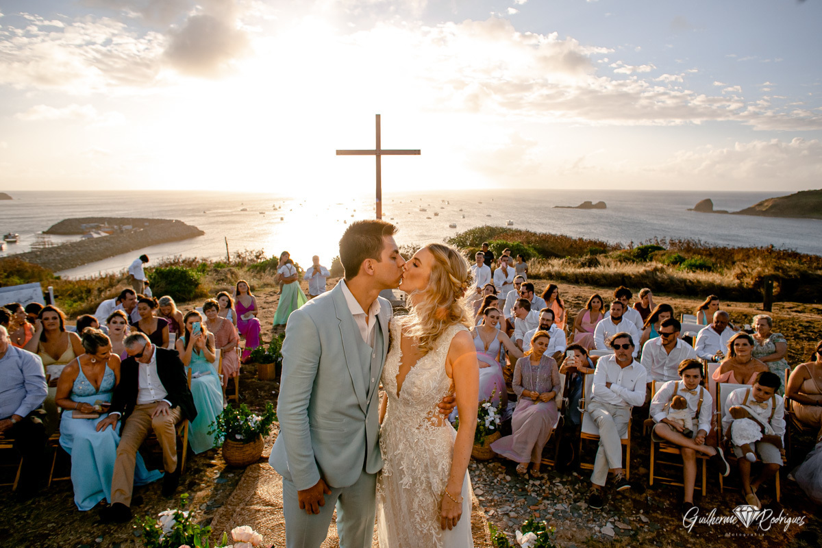 Ilha de Fernando de Noronha, casar em Noronha, Casamento em Fernando de Noronha, Fotos de casamento em Noronha, Fotógrafo Fernando de Noronha, Como casar em Noronha, Casamento ao ar livre em Noronha, Fotógrafo Guilherme Rodrigues, Casamento na praia