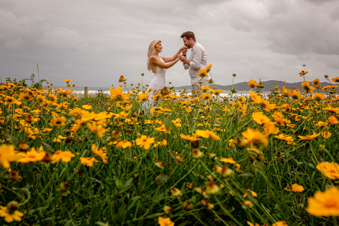 Fotógrafo Bombinhas, Pré Wedding na praia Bombinhas, Ensaio Casal na praia Bombinhas, Melhor fotógrafo Bombinhas, Guilherme Rodrigues Fotógrafo, Casar na praia,  Fotos pré casamento na praia de Bombinhas, Fotos Bombinhas SC