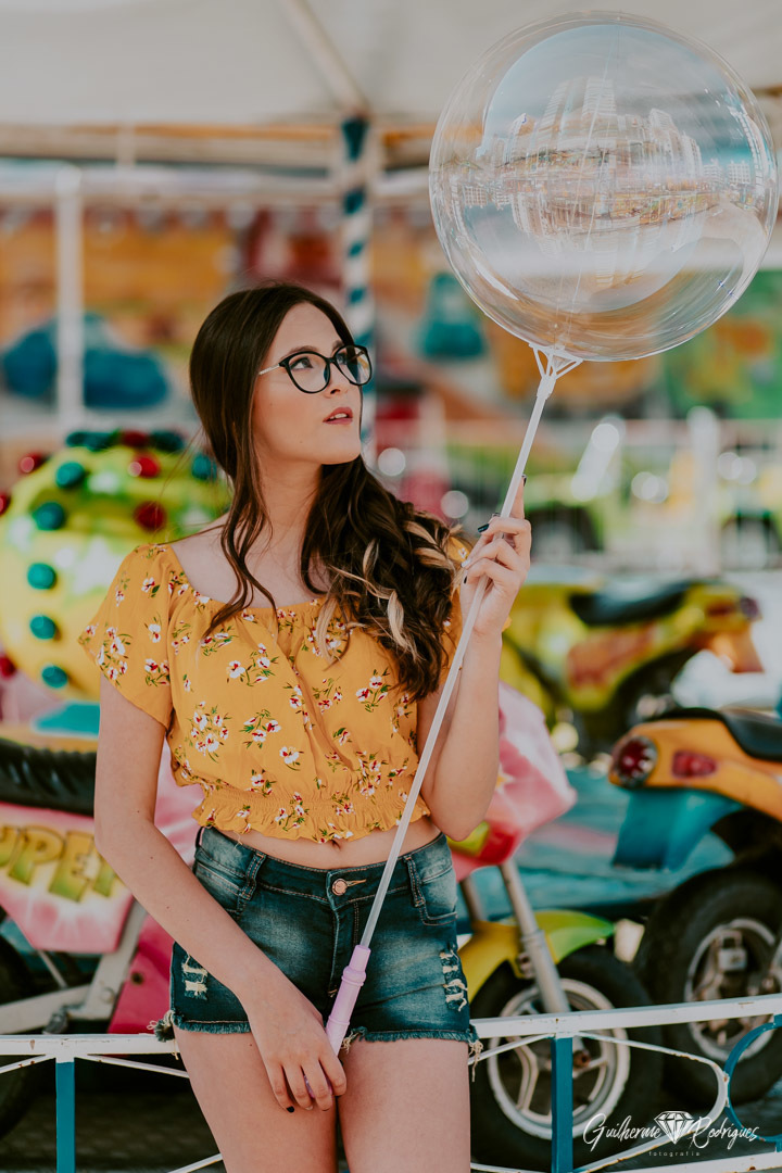 Ensaio no parque de diversão, ensaio feminino no parque, fotógrafo Itapema, Melhor fotógrafo Itapema, Book debutante, Foto debutante, Fotografia debutante, Fotógrafo debutante, Ensaio de 15 anos, Ensaio menina, ideias ensaio feminino, 
