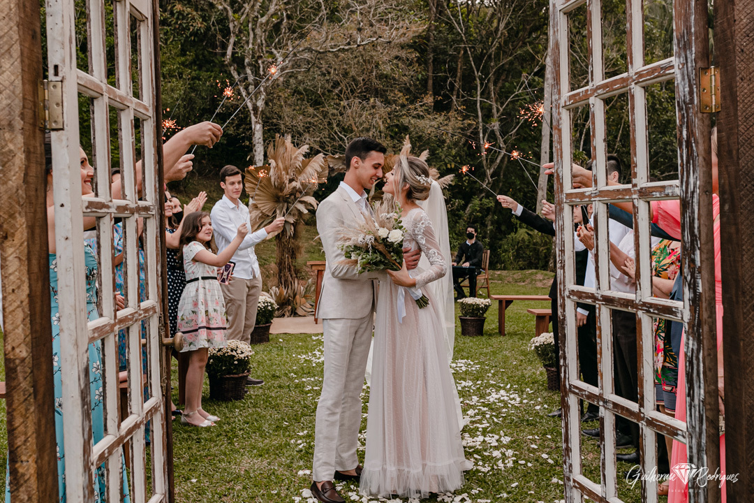 Fotos Casamento Quinta Borba Eventos Itajaí SC, Buque de noiva Itajaí, Buque de noiva, Casamento de dia, Casamento ao ar livre, Casamento no Campo, Ideia fotos de casamento, Melhor fotógrafo Santa Catarina, Fotógrafo Itajaí