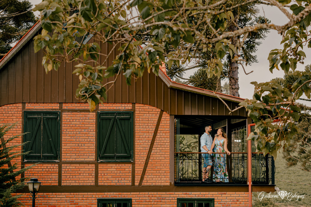 Armazém Dona Francisca Campo Alegre SC, Fotos pré wedding no campo, fotos pré casamento armazém dona francisca, fotos pré casamento campo alegre, melhor fotógrafo Santa Catarina Guilherme Rodrigues, Ensaio casal no campo, ensaio casal no sítio