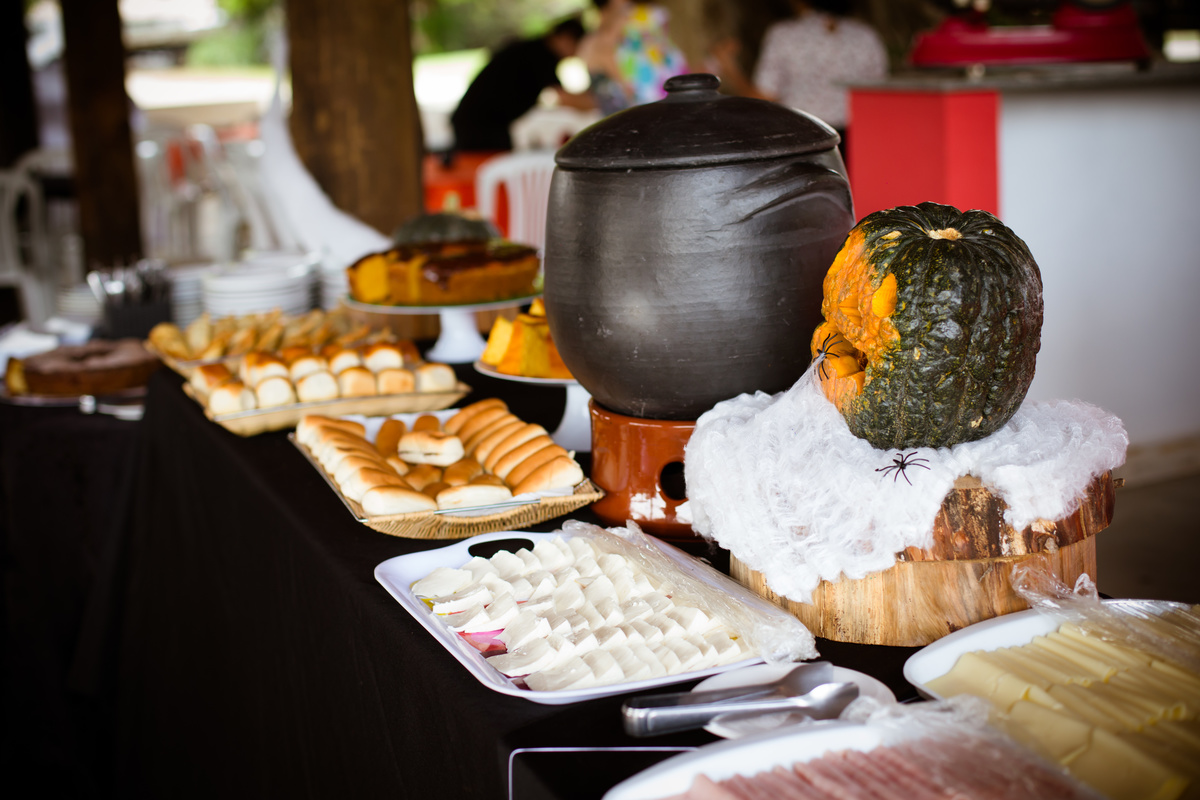 festa infantil halloween, mesa halloween, dia das bruxas, espaço beira rio, danlima fotografia, luciana serafim, @afestaqueeuquero, fotografia infantil, melhor fotógrafo são josé dos campos