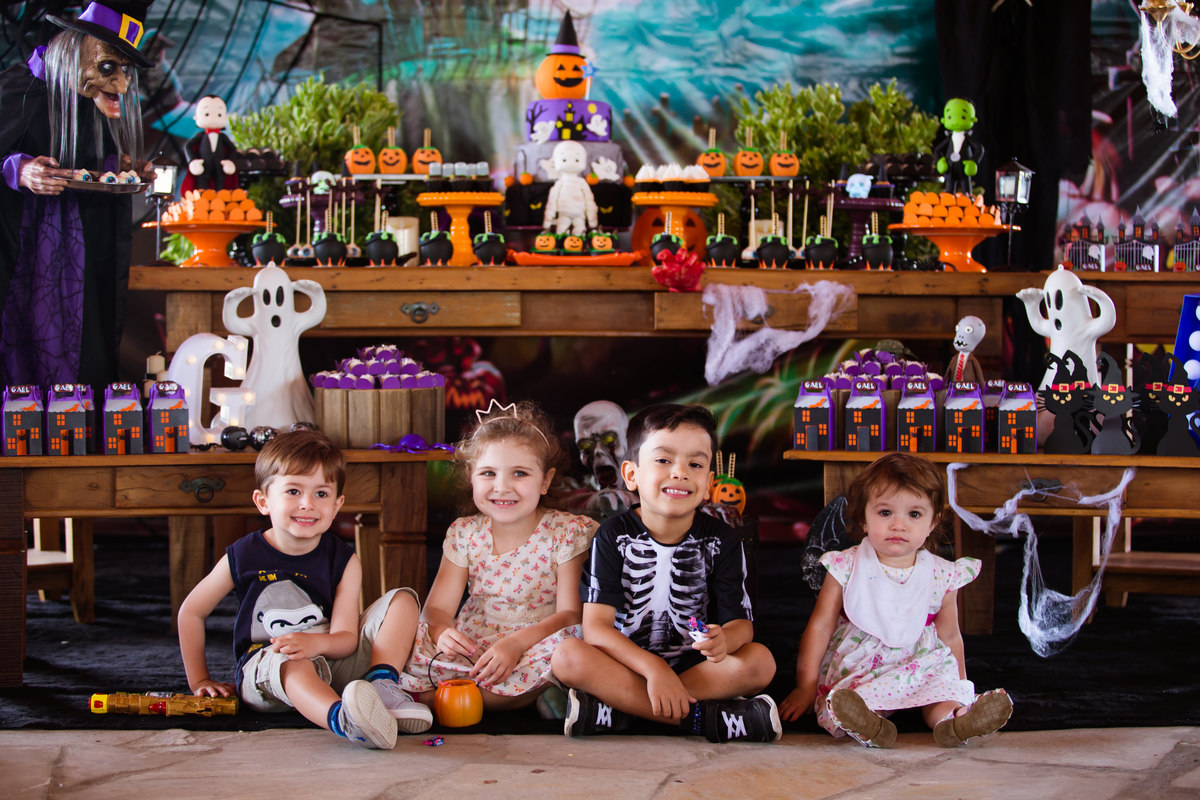 festa infantil halloween, mesa halloween, dia das bruxas, espaço beira rio, danlima fotografia, luciana serafim, @afestaqueeuquero, fotografia infantil, melhor fotógrafo são josé dos campos