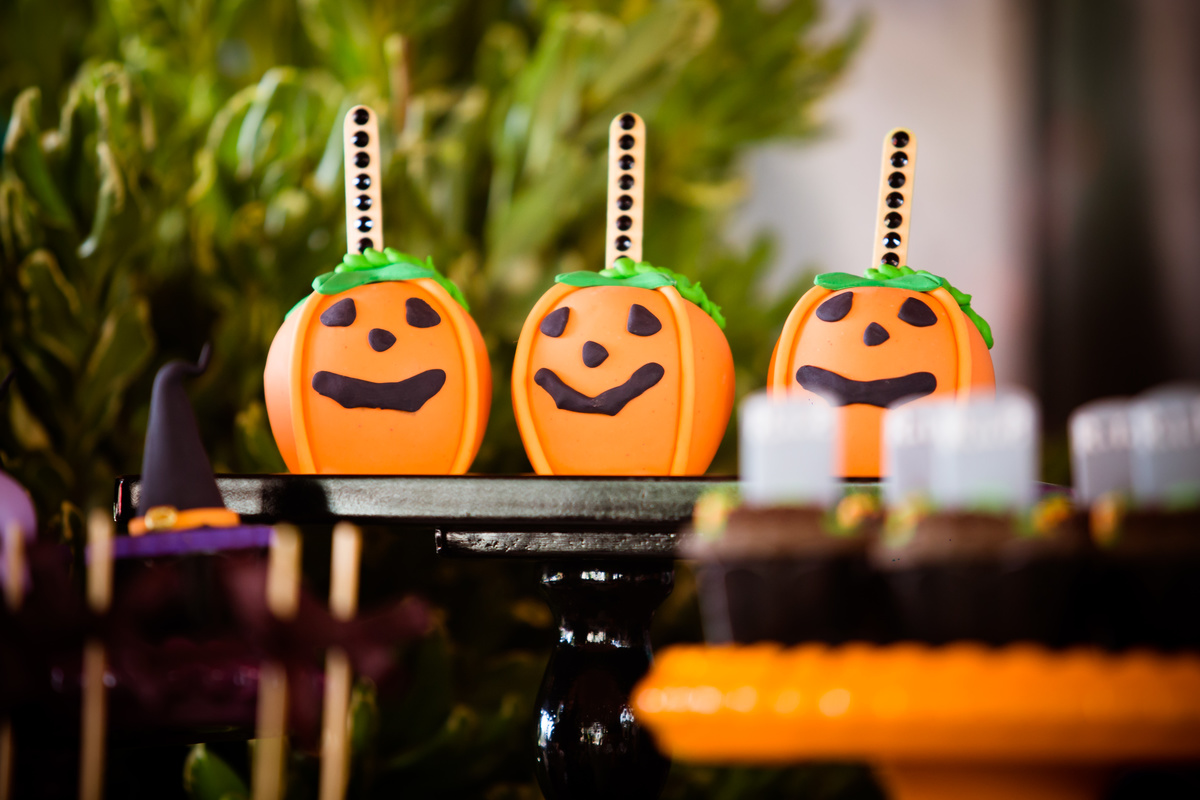 festa infantil halloween, mesa halloween, dia das bruxas, espaço beira rio, danlima fotografia, luciana serafim, @afestaqueeuquero, fotografia infantil, melhor fotógrafo são josé dos campos