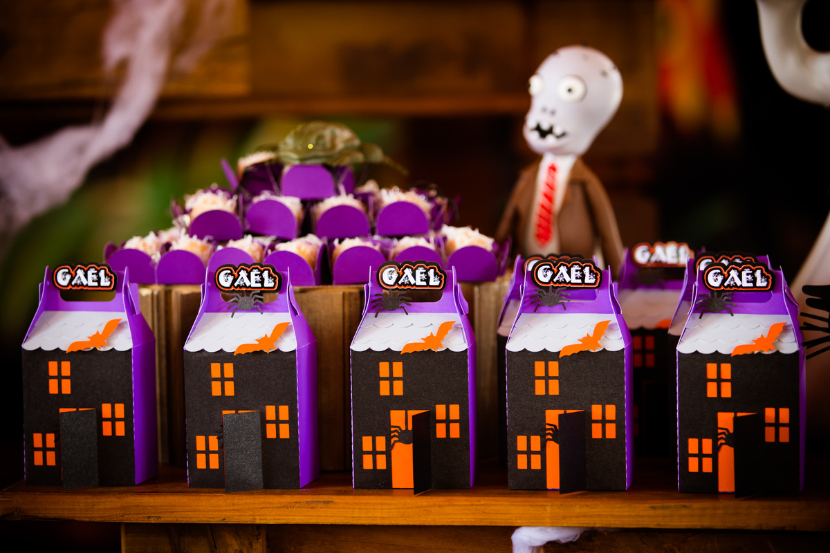 festa infantil halloween, mesa halloween, dia das bruxas, espaço beira rio, danlima fotografia, luciana serafim, @afestaqueeuquero, fotografia infantil, melhor fotógrafo são josé dos campos