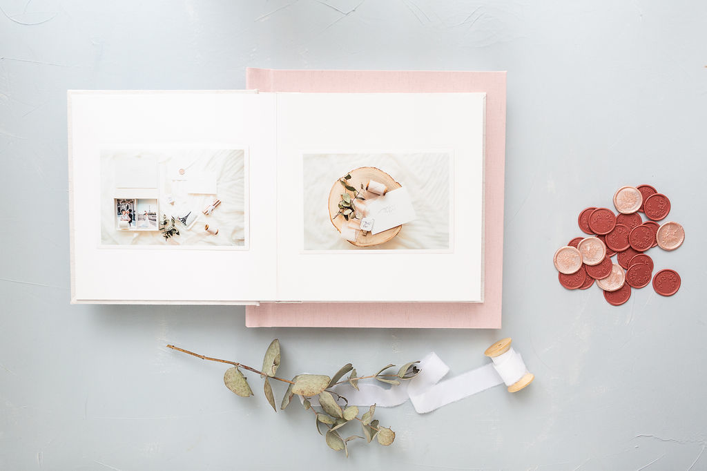 Álbum Amor com caixa de Tampa em Acrílico. Álbum totalmente customizável!