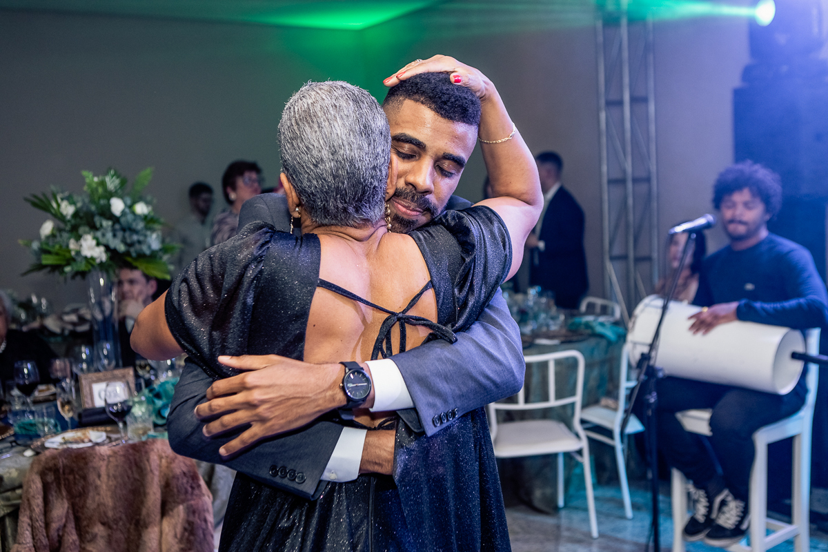 Minha mãe tu és o amor maior da minha vida