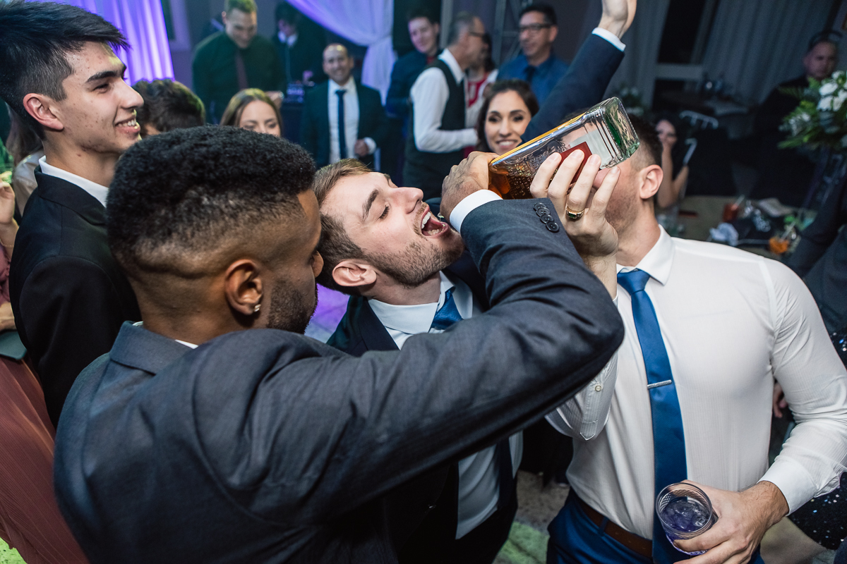 Que a celebração da nossa formatura seja repleta de momentos inesquecíveis, com tequileiros trazendo alegria e brindes especiais
