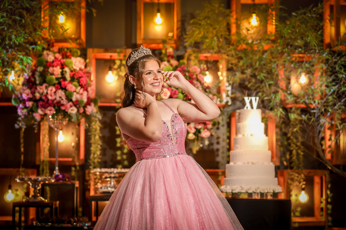 Cada detalhe da festa foi pensado com amor,
refletindo a doçura e a beleza de quem cresceu.