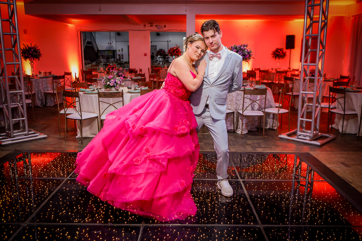 15 anos de sonhos, brilho e muitas histórias pela frente.