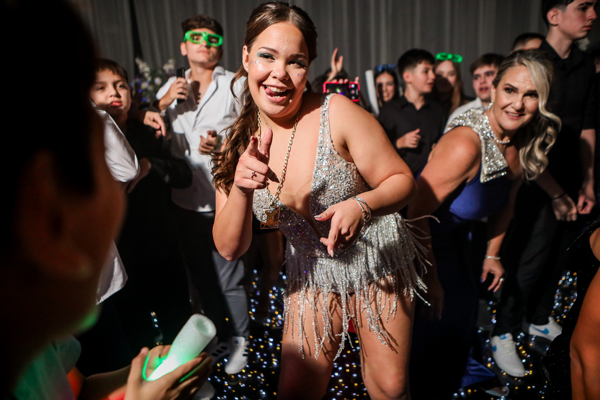 Boara dançar na festa de debutante