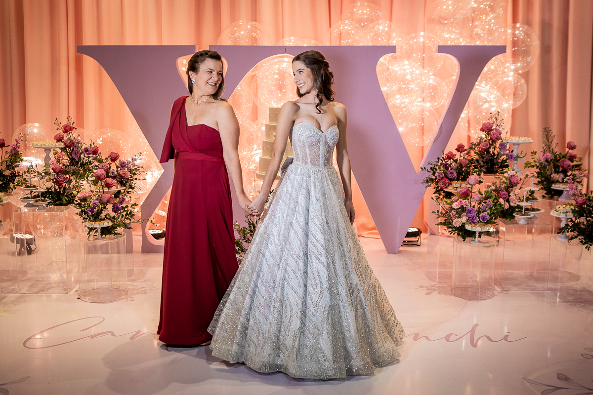 Minha mae linda e debutante