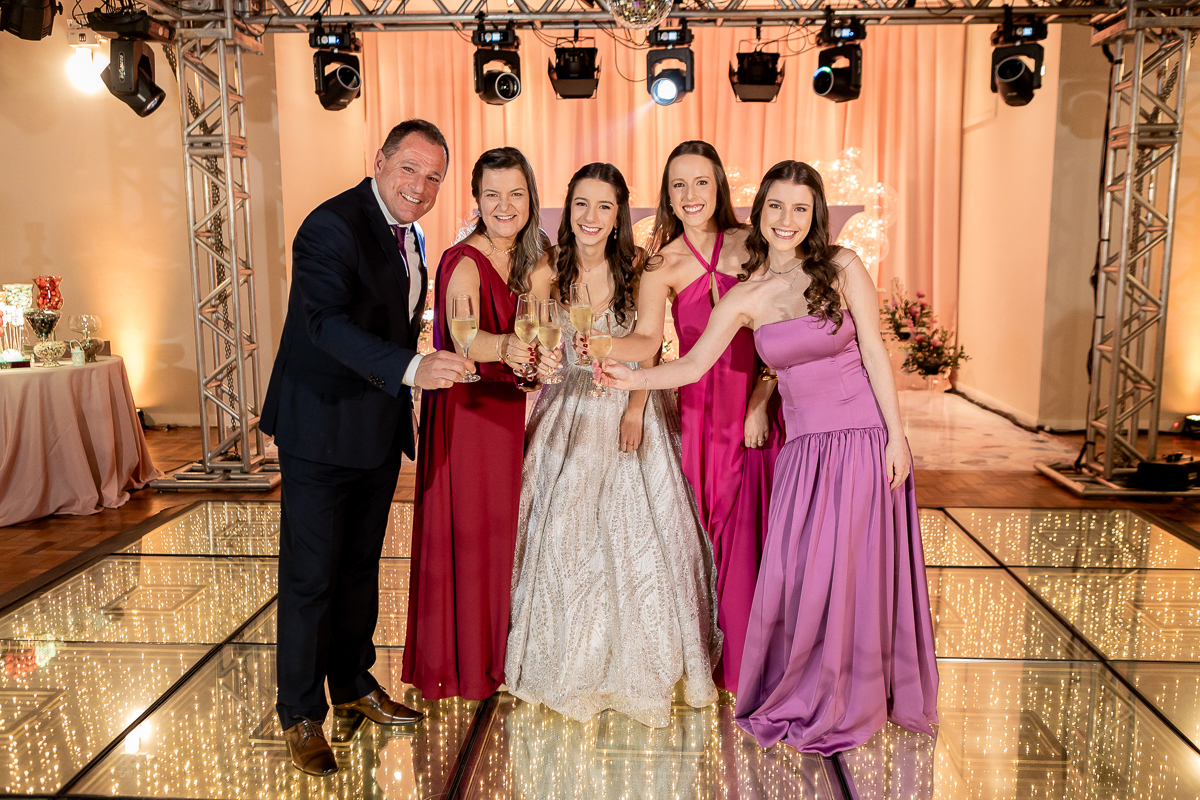 Celebrar 15 anos é mais que uma tradição