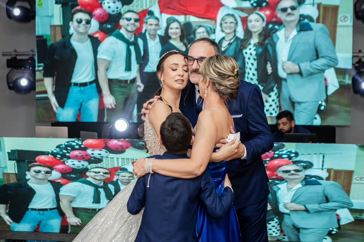 Abraço em familia
