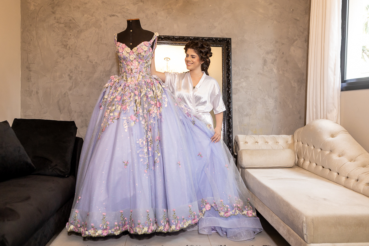 Debutante e seu lindo vestido