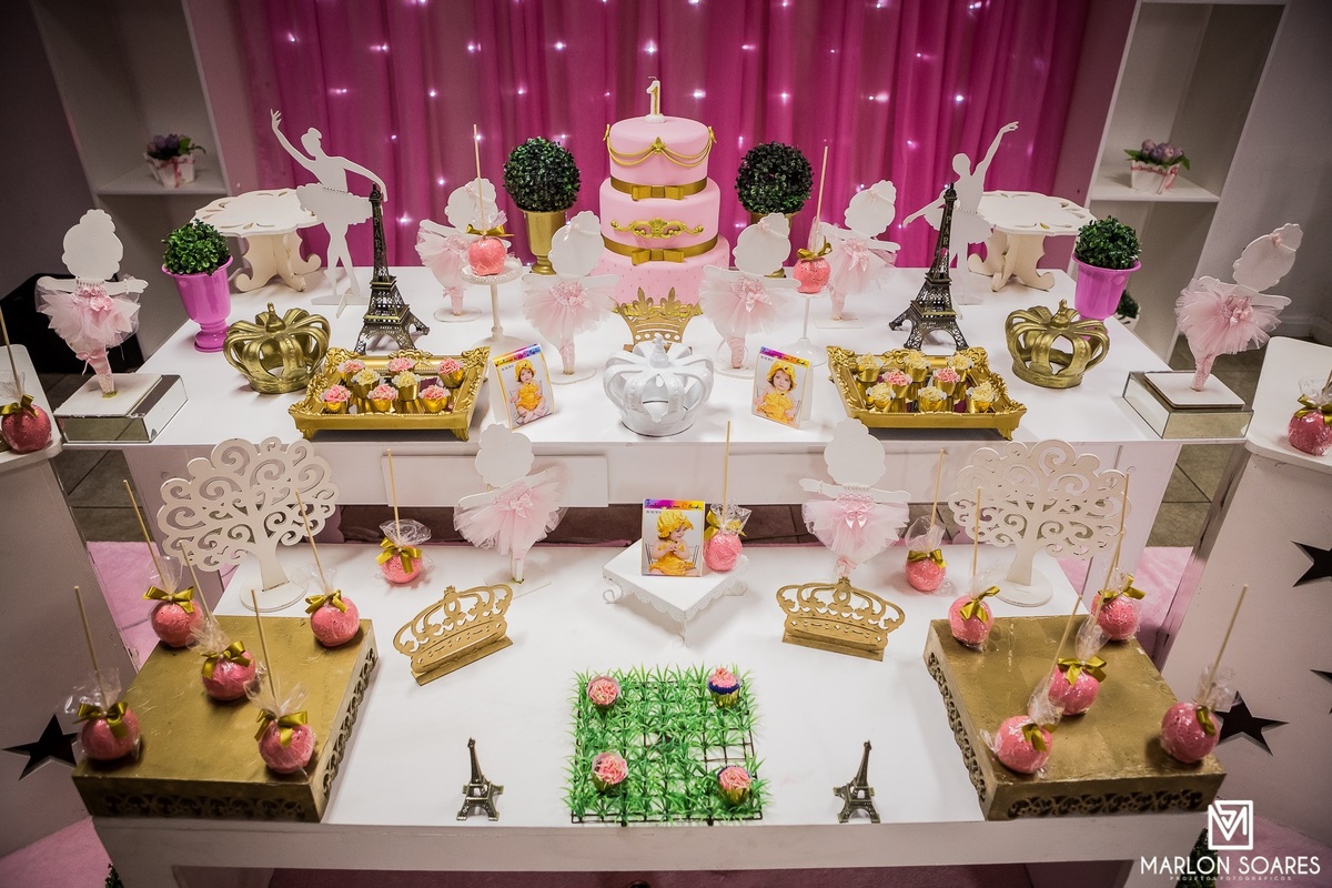 mesa de doces da Lauren