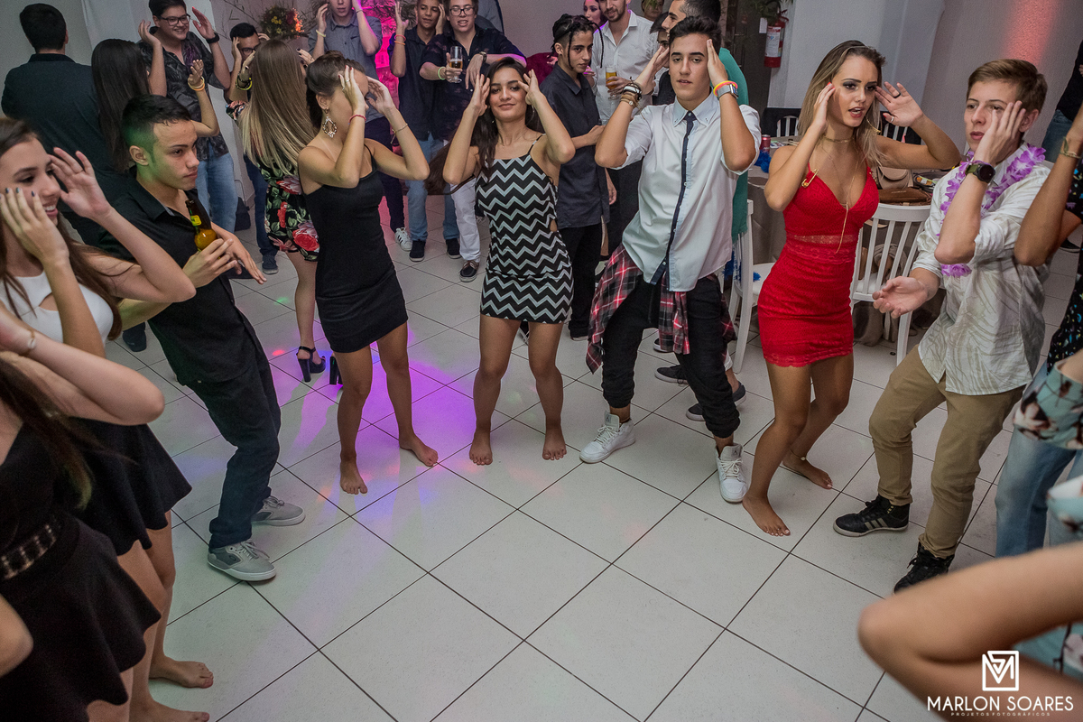 Galera, bora dançar