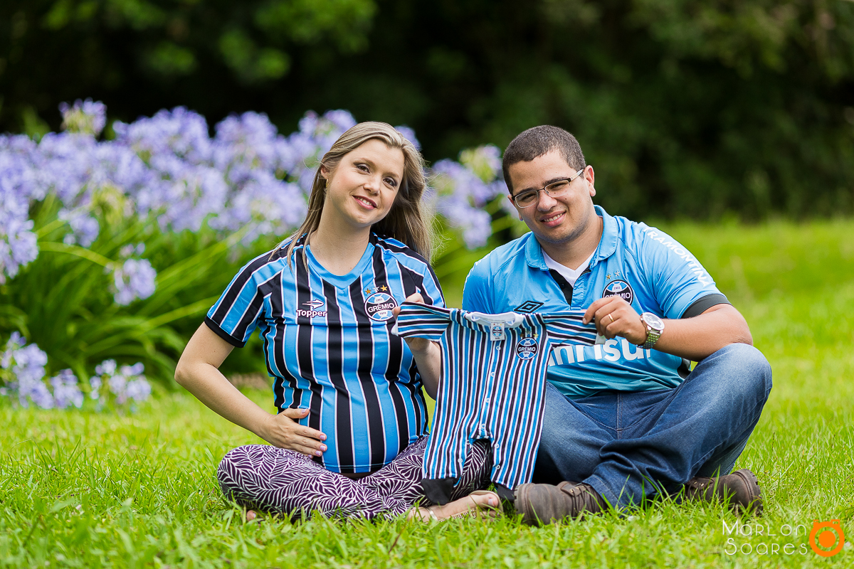 fotografia de gestante, jardim botanico porto alegre, papai babao, barriga desejada, book gestante, sapatinho bebe, kimono infantil jiu jitsu, vai nascer gremista, gremistinha, amor a tres, paulo neto, minhamae não tem preço, fotografo infan