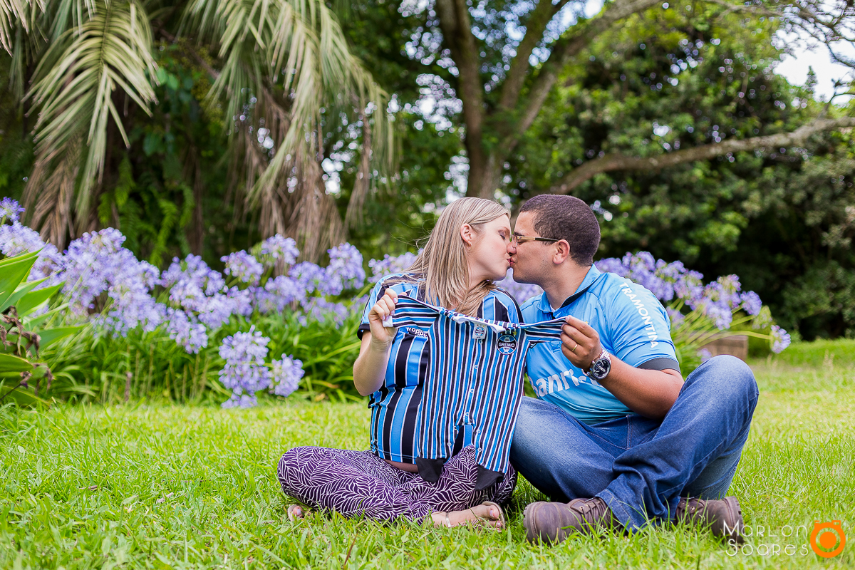 fotografia de gestante, jardim botanico porto alegre, papai babao, barriga desejada, book gestante, sapatinho bebe, kimono infantil jiu jitsu, vai nascer gremista, gremistinha, amor a tres, paulo neto, minhamae não tem preço, fotografo infan