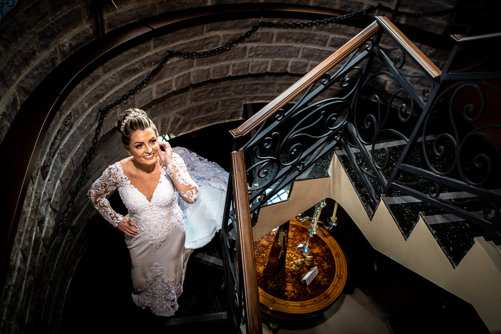 fotografia da noiva na escadaria