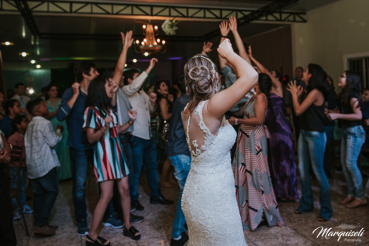 #fotografoemlondrina #londrinaparana #londrinapr #londrina #paranalondrina #fotografodecasamento #casamentosnoparana #fotoemlondrina 