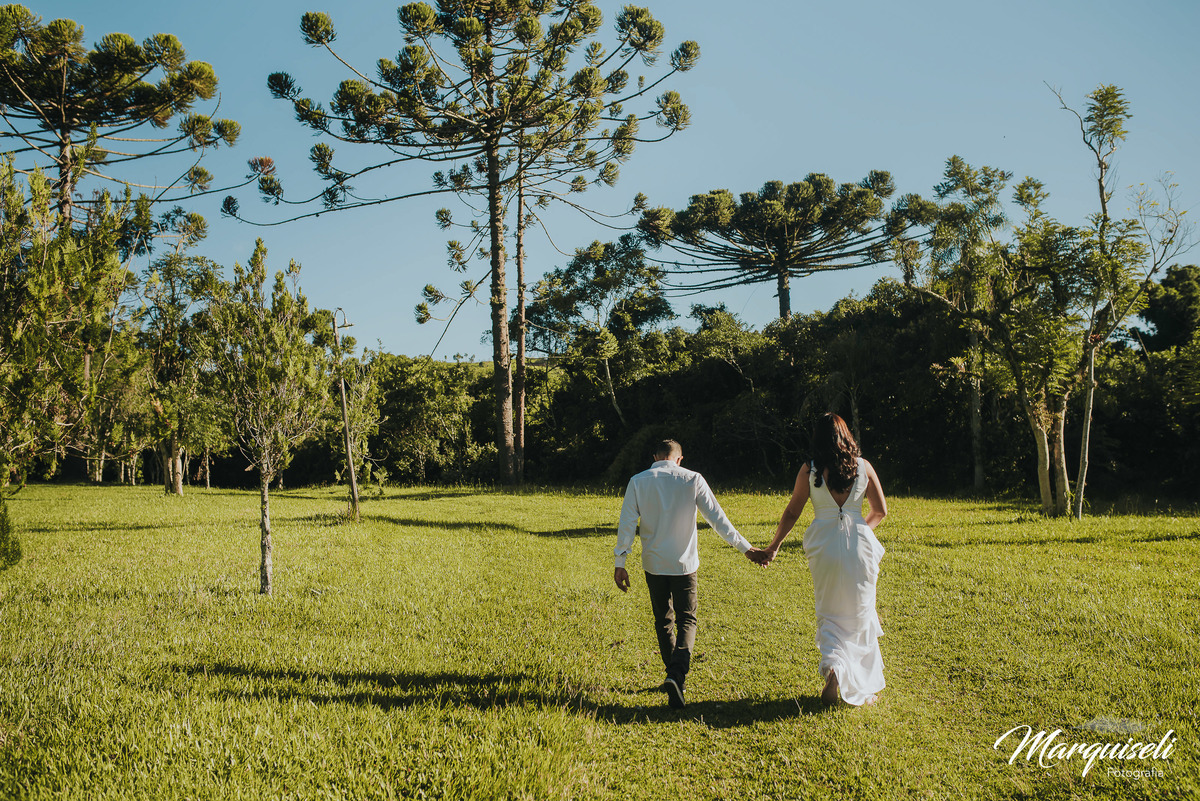 #londrina #londrinafotografo #fotografoemlondrina #fotografaemlondrina #fotografolondrina #casandoemlondrina #londrinacasamentos #eventoslondrina #noivalondrina #casamentosnacidadelondrina