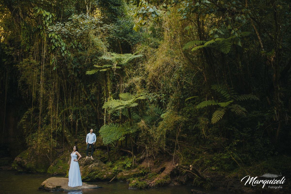 #londrina #londrinafotografo #fotografoemlondrina #fotografaemlondrina #fotografolondrina #casandoemlondrina #londrinacasamentos #eventoslondrina #noivalondrina #casamentosnacidadelondrina