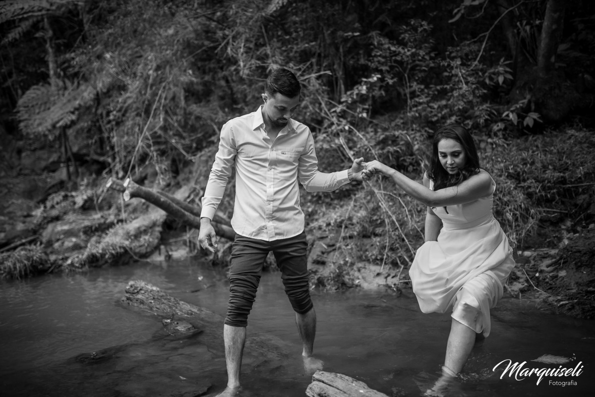 #londrina #londrinafotografo #fotografoemlondrina #fotografaemlondrina #fotografolondrina #casandoemlondrina #londrinacasamentos #eventoslondrina #noivalondrina #casamentosnacidadelondrina