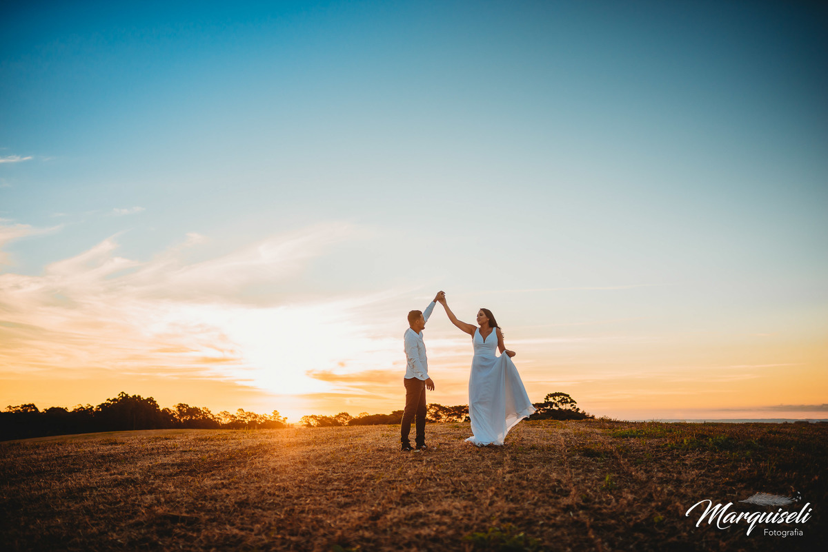 #londrina #londrinafotografo #fotografoemlondrina #fotografaemlondrina #fotografolondrina #casandoemlondrina #londrinacasamentos #eventoslondrina #noivalondrina #casamentosnacidadelondrina