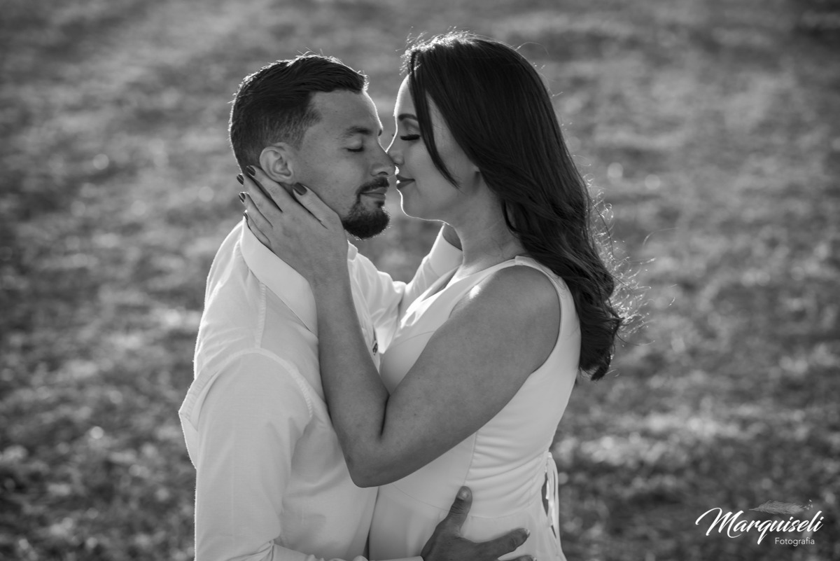 #londrina #londrinafotografo #fotografoemlondrina #fotografaemlondrina #fotografolondrina #casandoemlondrina #londrinacasamentos #eventoslondrina #noivalondrina #casamentosnacidadelondrina