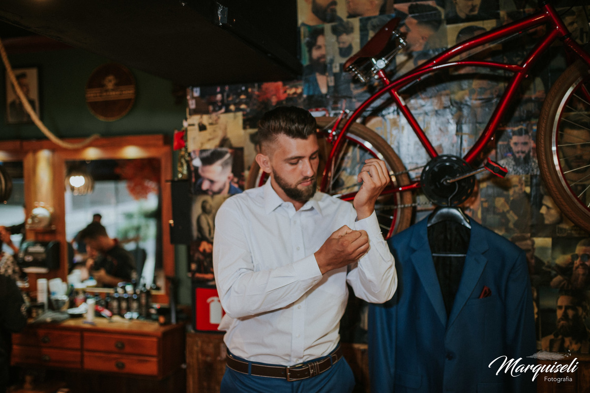 #londrina #londrinafotografo #fotografoemlondrina #fotografaemlondrina #fotografolondrina #casandoemlondrina #londrinacasamentos #eventoslondrina #noivalondrina #casamentosnacidadelondrina #presidenteprudente #casamentospresidenteprudente 
#noivaspresiden