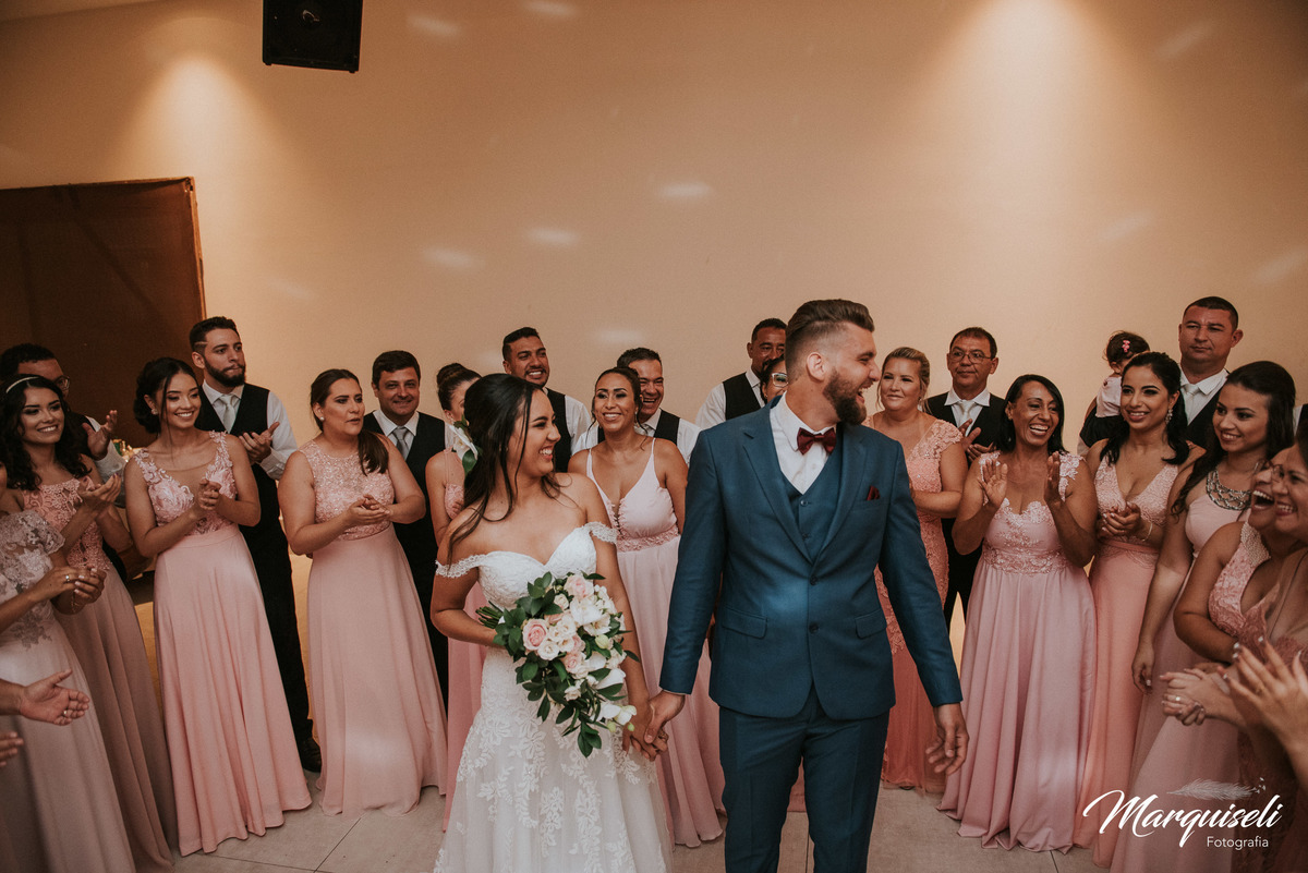 #londrina #londrinafotografo #fotografoemlondrina #fotografaemlondrina #fotografolondrina #casandoemlondrina #londrinacasamentos #eventoslondrina #noivalondrina #casamentosnacidadelondrina #presidenteprudente #casamentospresidenteprudente 
#noivaspresiden