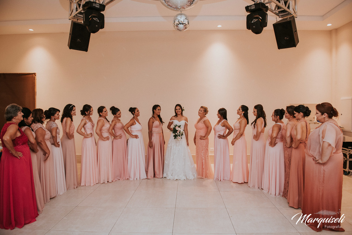 #londrina #londrinafotografo #fotografoemlondrina #fotografaemlondrina #fotografolondrina #casandoemlondrina #londrinacasamentos #eventoslondrina #noivalondrina #casamentosnacidadelondrina #presidenteprudente #casamentospresidenteprudente 
#noivaspresiden