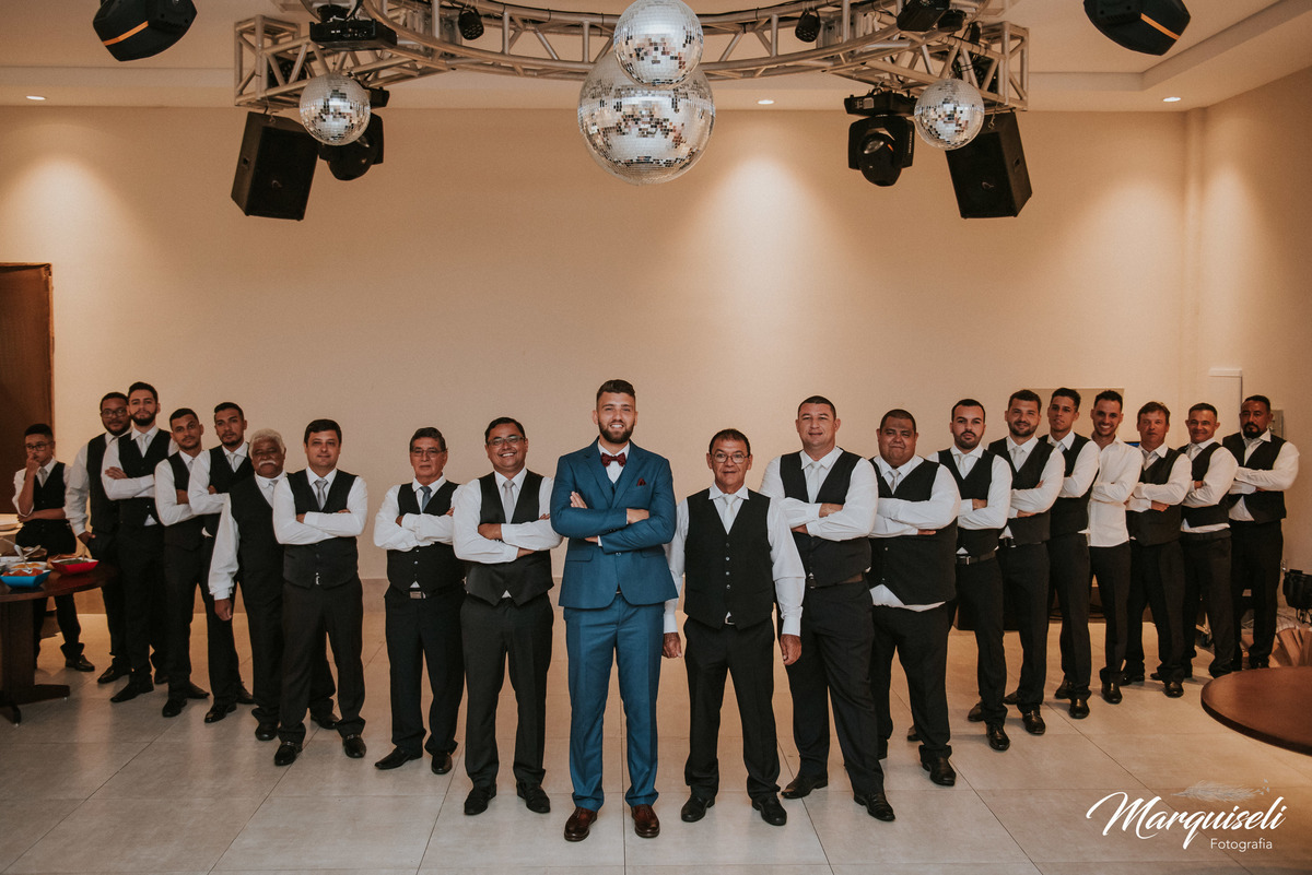 #londrina #londrinafotografo #fotografoemlondrina #fotografaemlondrina #fotografolondrina #casandoemlondrina #londrinacasamentos #eventoslondrina #noivalondrina #casamentosnacidadelondrina #presidenteprudente #casamentospresidenteprudente 
#noivaspresiden