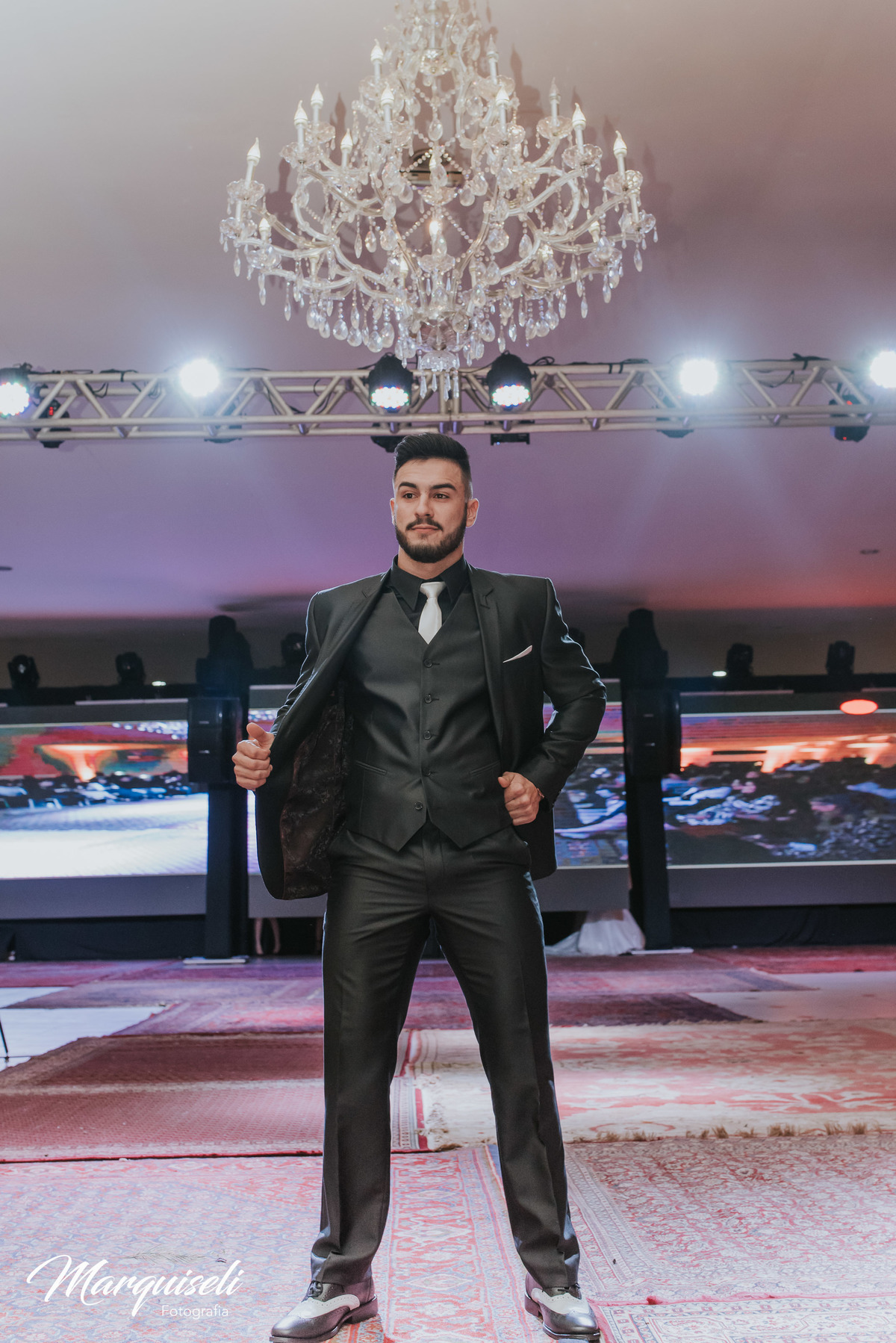 #londrina#londrinafotografo#fotografoemlondrina#fotografaemlondrina#fotografolondrina#casandoemlondrina#londrinacasamentos#eventoslondrina#noivalondrina#casamentosnacidadelondrina#presidenteprudente#casamentospresidenteprudente 
#noivaspresidenteprudente#