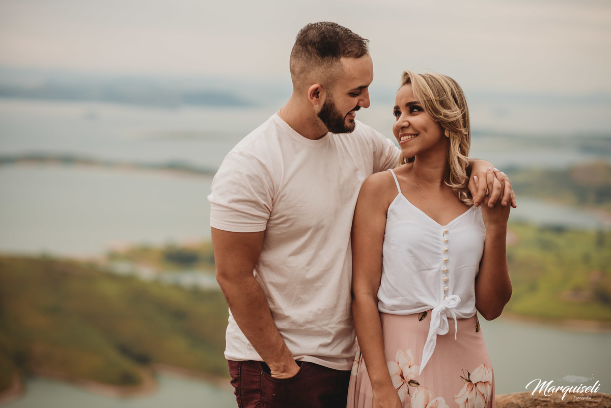 #londrina #londrinafotografo #fotografoemlondrina #fotografaemlondrina #fotografolondrina #casandoemlondrina #londrinacasamentos #eventoslondrina #noivalondrina #casamentosnacidadelondrina